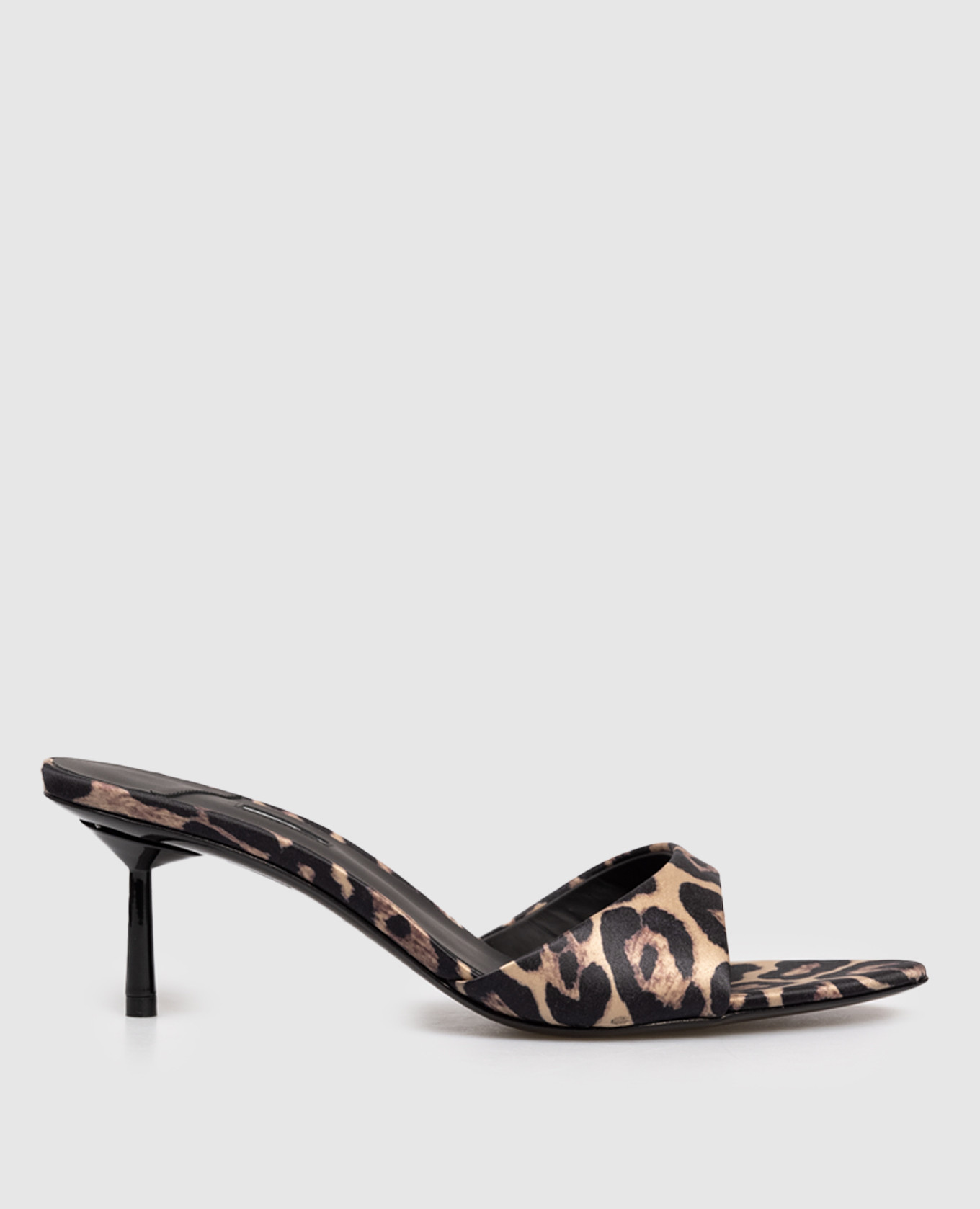 Бежевые мюли BELLA в анималистичный принт, Бежевый, Мюли
Бежевые мюли BELLA в анималистичный принт, Бежевый, Мюли