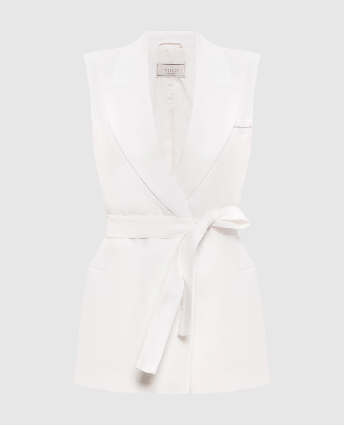 Белый жилет из льна с поясом