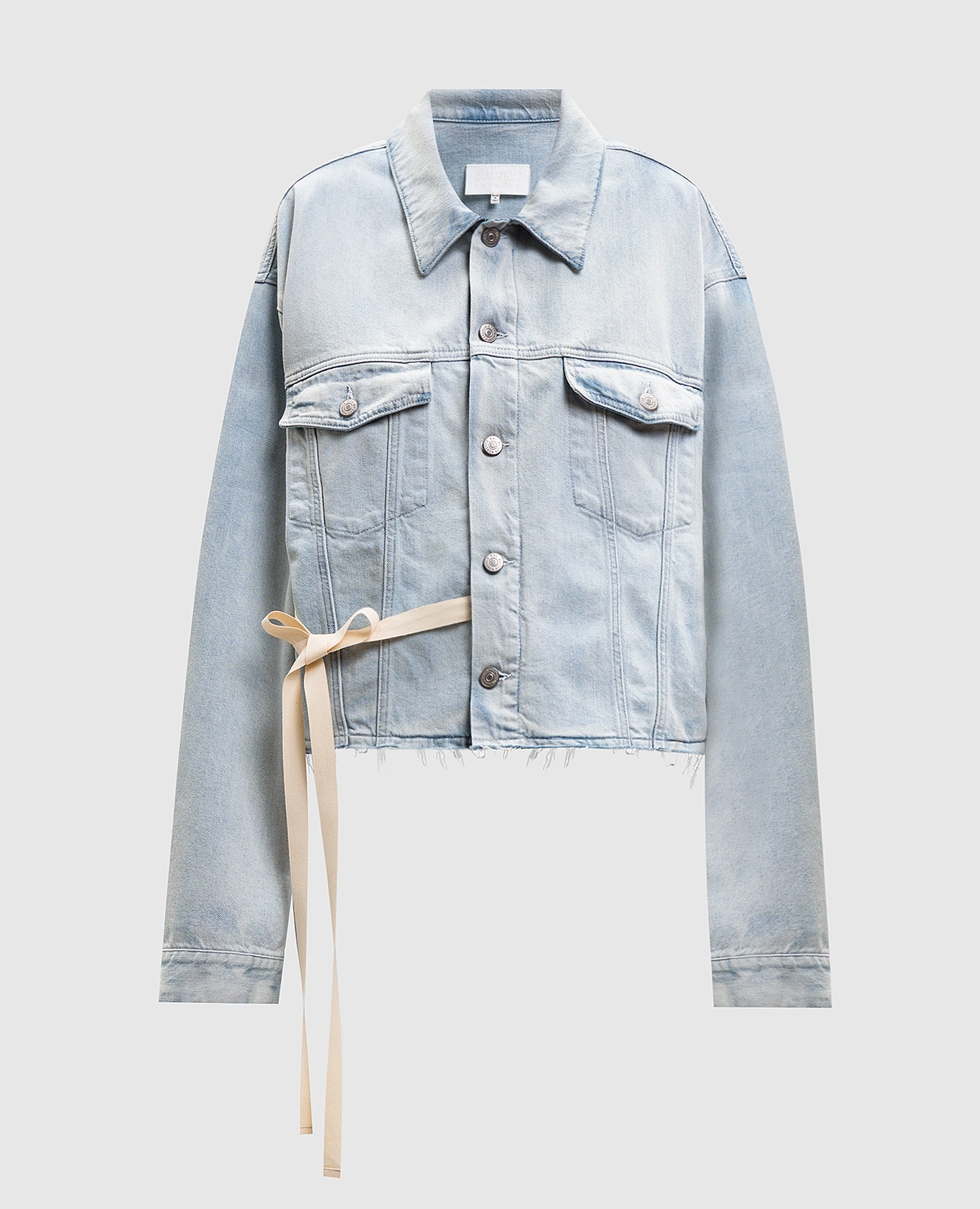 Блакитна джинсова куртка