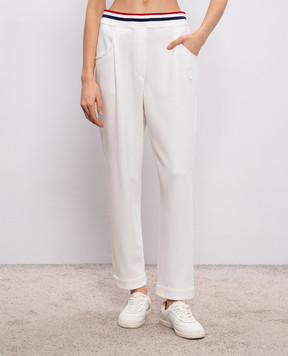 Brunello Cucinelli Белые спортивные штаны с эмблемой MG927P9194