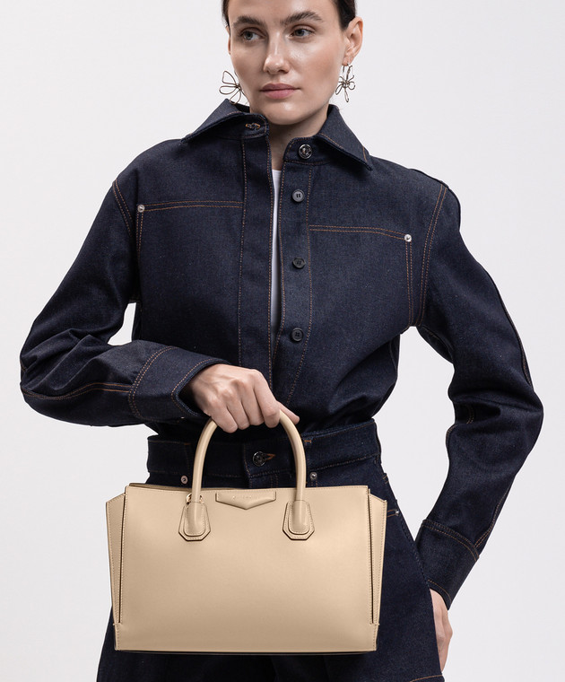 Givenchy Бежева шкіряна сумка Antigona Catchall BB5197B2HF зображення 2