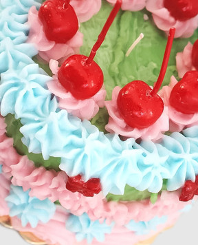 Cereria Introna Ароматична свічка у формі кремового торта 2342