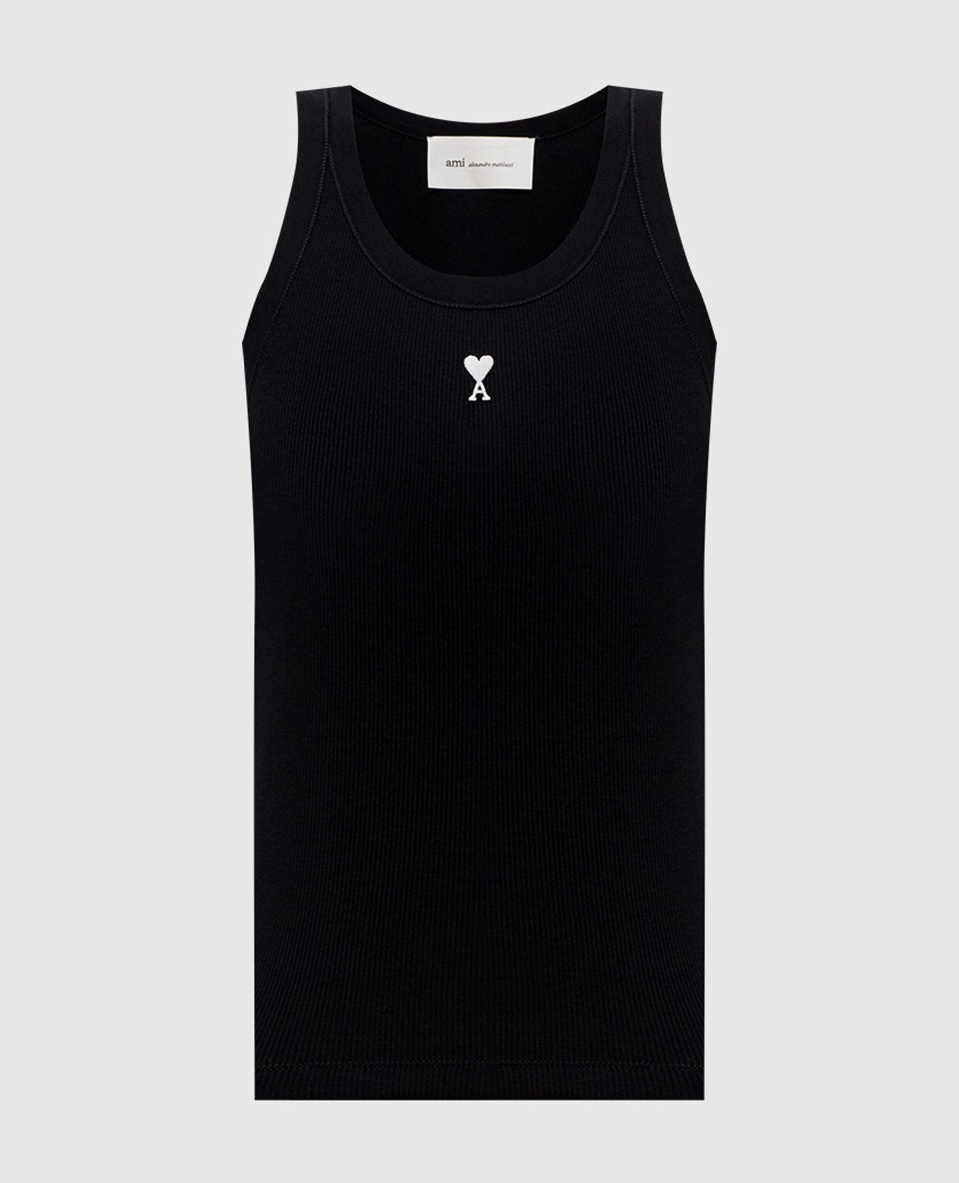 Черная футболка с вышивкой эмблемы