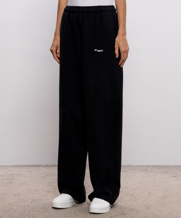 Vetements Черные спортивные брюки с принтом логотипа MH27SP192B изображение 3