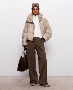 Brunello Cucinelli Бежевый пуховик с воротником MH5257474