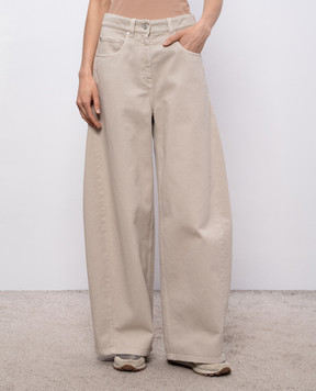 Brunello Cucinelli Бежевые джинсы с логотипом патча MPH81P4059