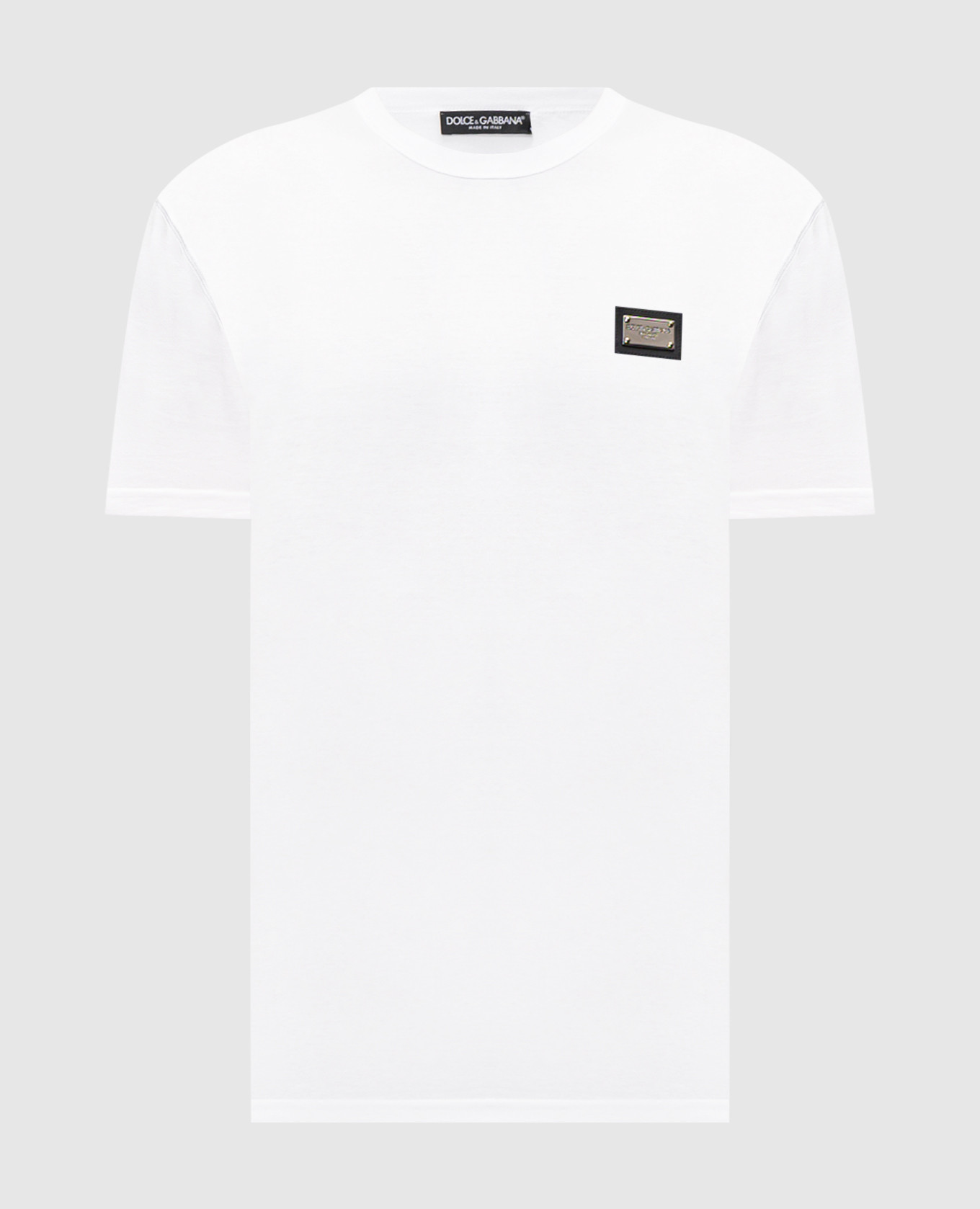 Белая футболка с патчем логотипа