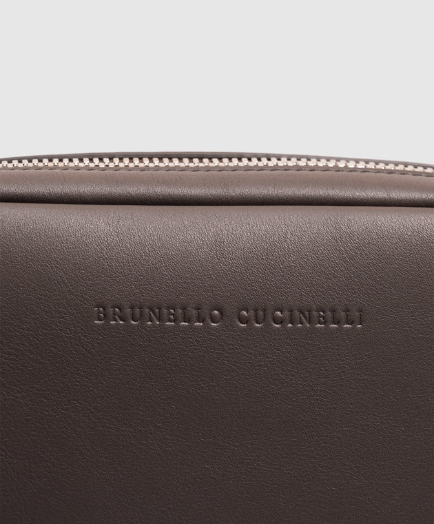 Brunello Cucinelli Коричневий шкіряний несесер з тисненням логотипа MWZNBU430 зображення 3
