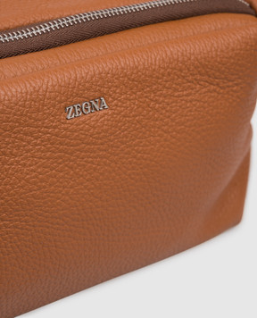 Ermenegildo Zegna Коричневий несесер зі шкіри оленя з логотипом BAGsh