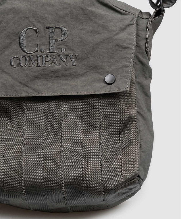 C.P. Company Сіра сумка з вишивкою логотипа MAC154A110188M зображення 4
