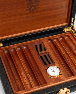 Stefano Ricci Чорний шкіряний х'юмідор для 8 сигар Opus X XBSG08MPO3VDOPUS