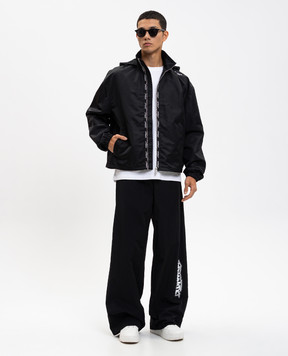 Off-White Чорна вітровка з вишивкою логотипа 44MEB04FF5F001