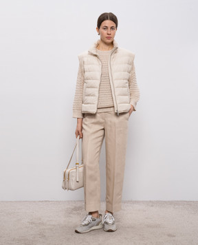 Peserico Бежевый пуховый жилет с цепочкой мониль A0346006957