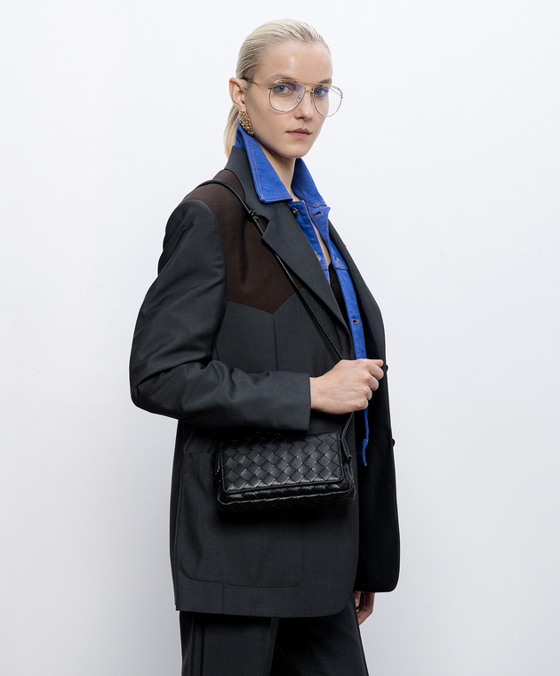 Bottega Veneta Черная кожаная сумка кросс-боди 843893VCPP0 изображение 2