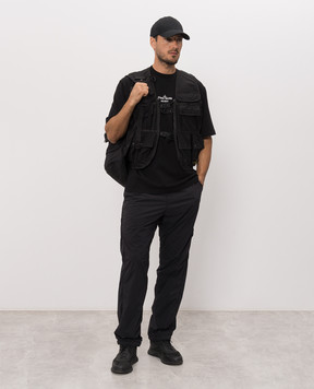 Stone Island Чорний жилет з кишенями L2S15G100016S0424