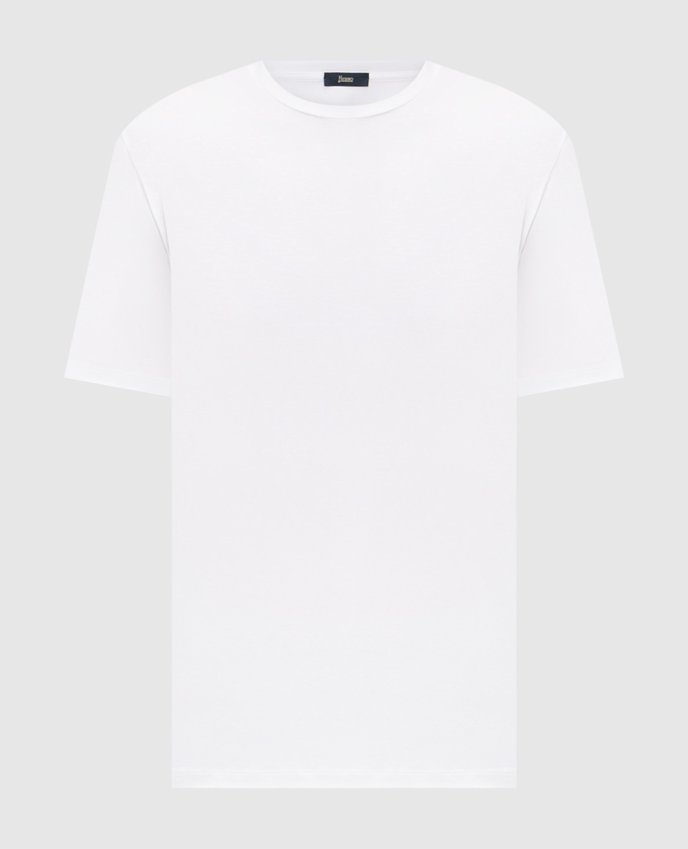 Белая футболка