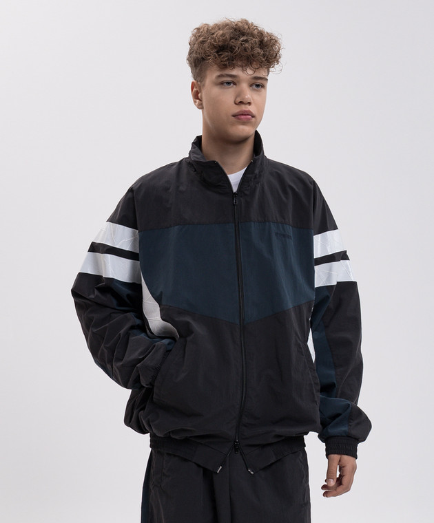 Vetements Чорна спортивна куртка з вишивкою логотипа MH27TJ107B зображення 3