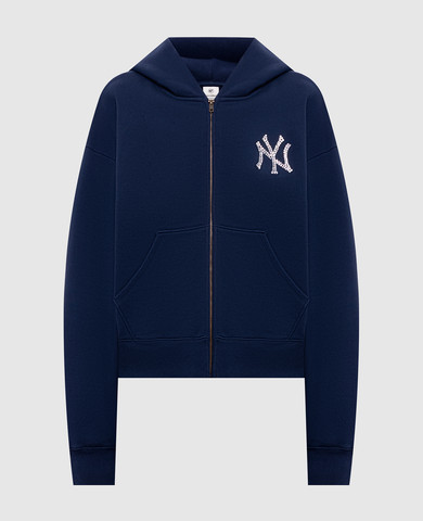 Sporty & Rich