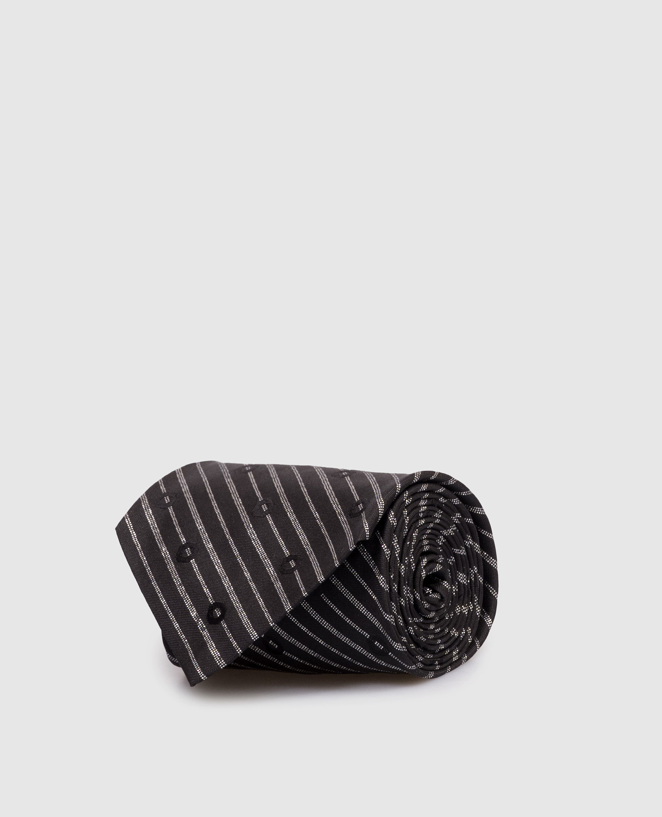 

Черный галстук из шелка в полоску, Галстуки