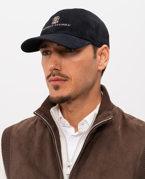 Brunello Cucinelli Синя замшева кепка з вишивкою логотипа MPCLF9850