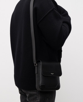 Serapian Чорна шкіряна сумка крос-боді з тисненням монограми SRSTSMML736316ACG2