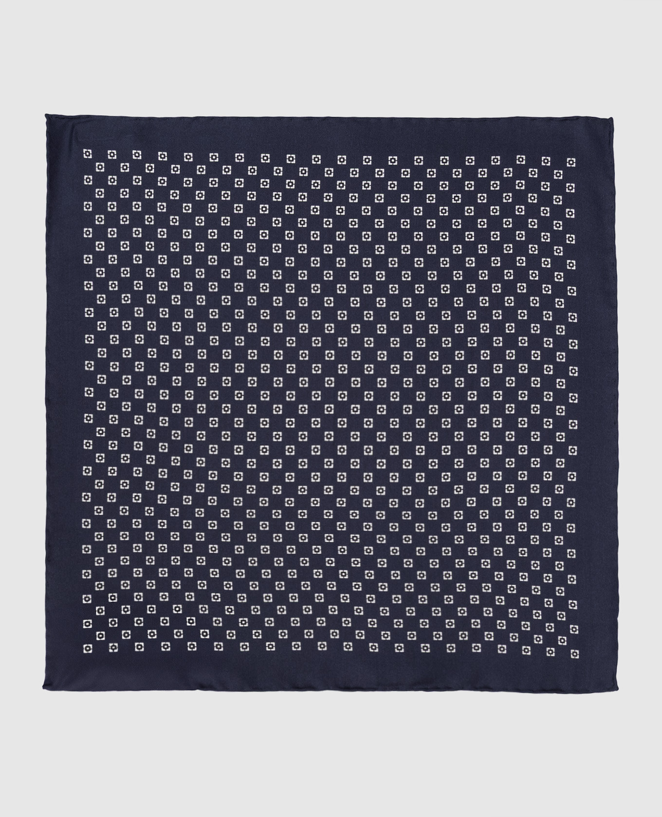 Синий платок из шелка с контрастным узором