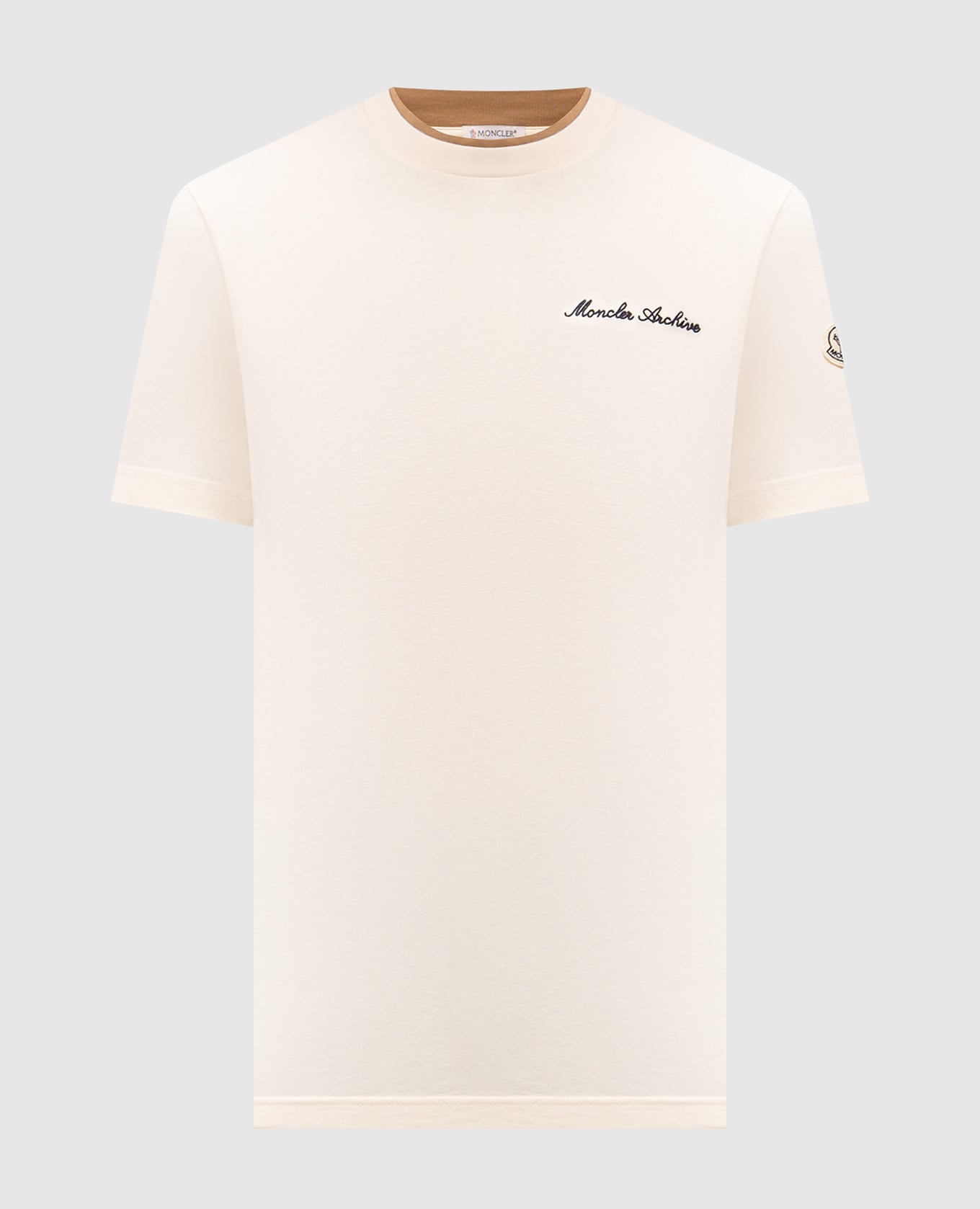 Бежевая футболка с вышивкой логотипа