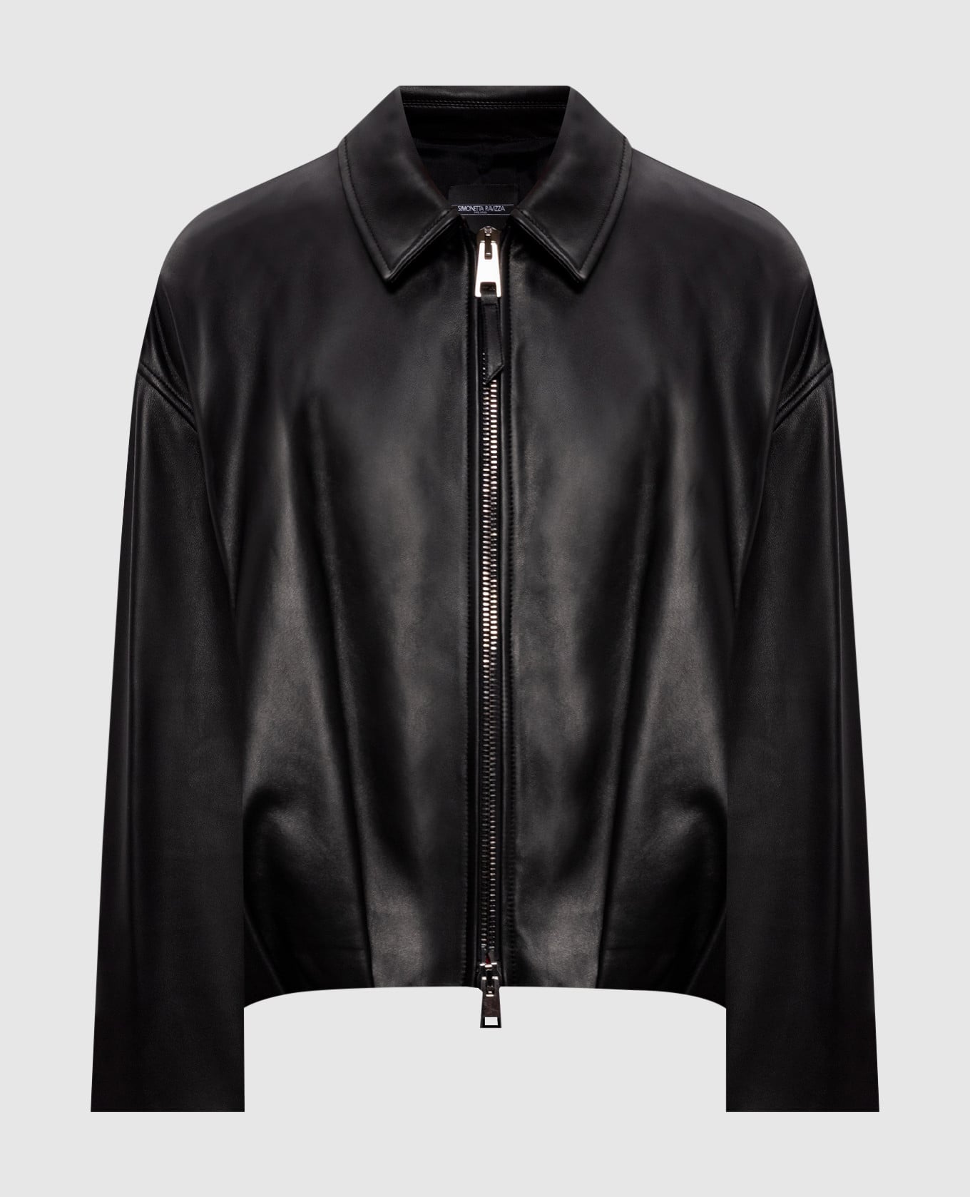 Черная кожаная куртка Lavy