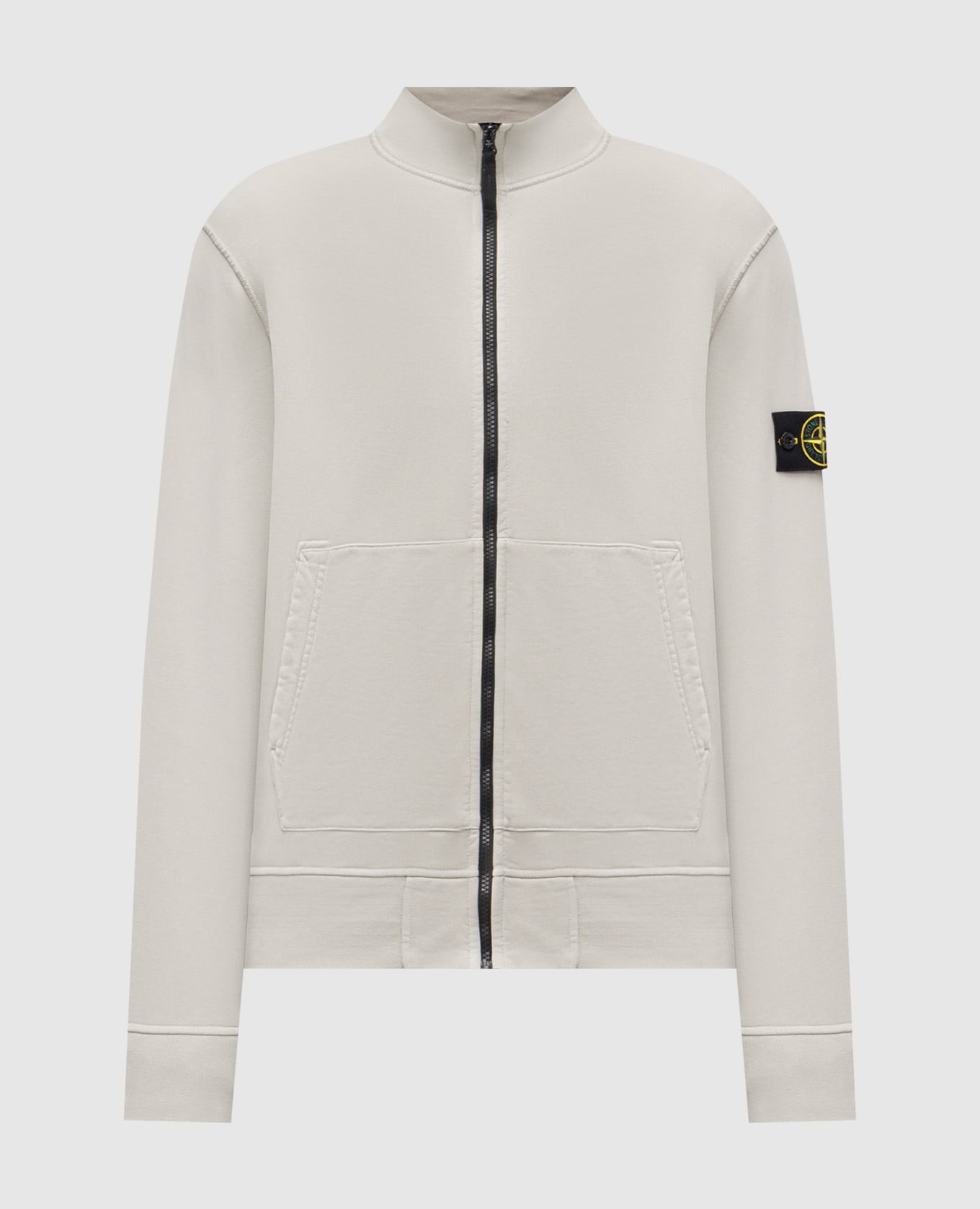 Серая спортивная куртка с логотипом