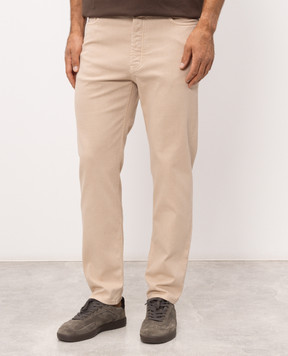 Brunello Cucinelli Бежевые джинсы с патчем и вышивкой эмблемы M277PO2090