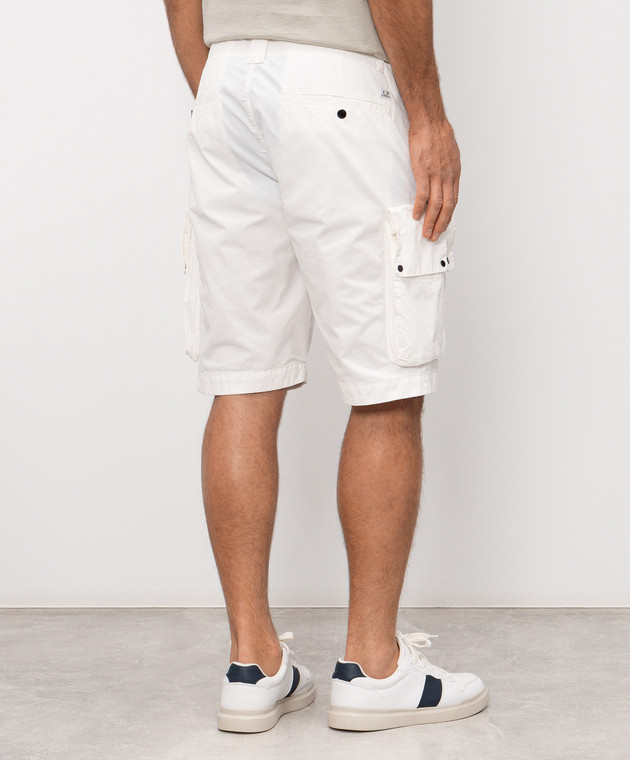 C.P. Company Білі шорти-карго з патчем логотипа MBE245A110340O зображення 4