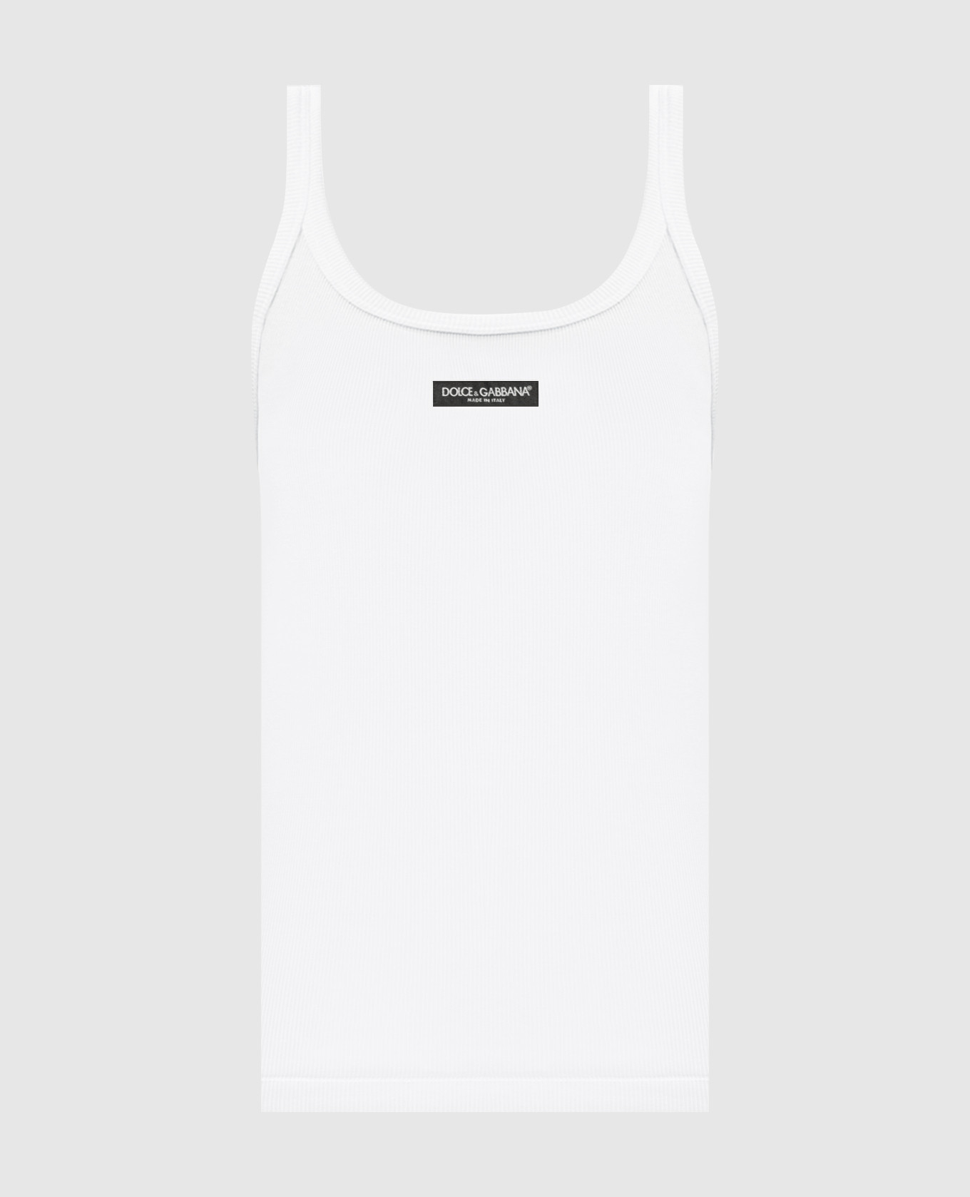 Белая майка в рубчик