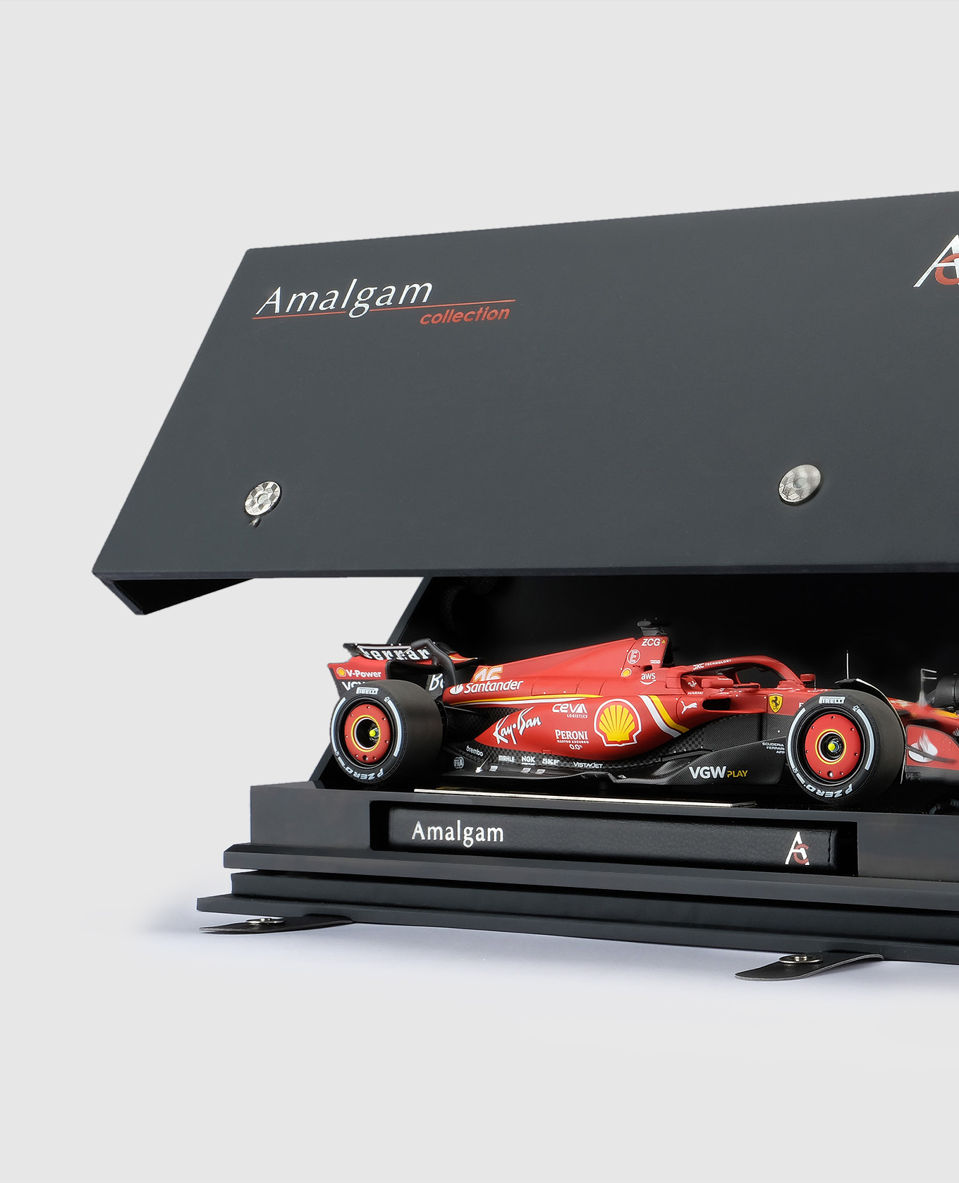 Amalgam Красный сувенир в форме болида Ferrari SF-24 M6311SC1 изображение 6