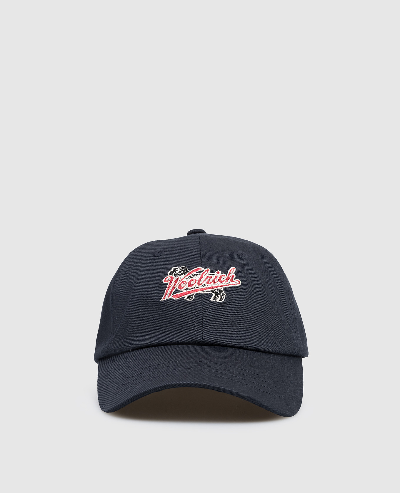 Голубая кепка с нашивкой логотипа