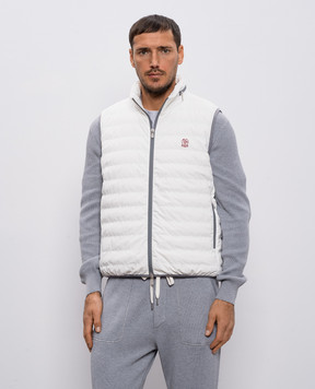 Brunello Cucinelli Белый пуховый жилет с вышивкой эмблемы MM49A7460G