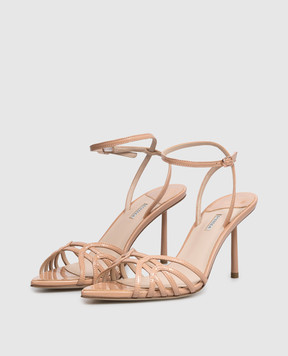 Le Silla Бежевые кожаные лакированные босоножки BELLA 6642A080L3PPGSL