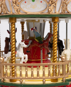 Shishi Декоративна різдвяна музична карусель з підсвічуванням 68127