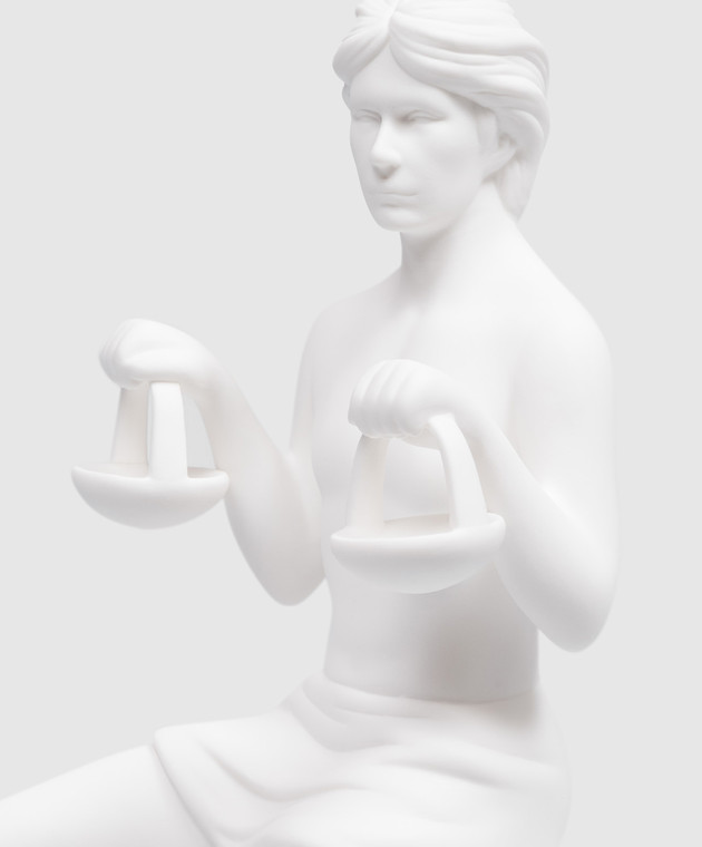 Palais Royal Декоративная белая фарфоровая статуэтка Zodiac Libra man 4522 изображение 3