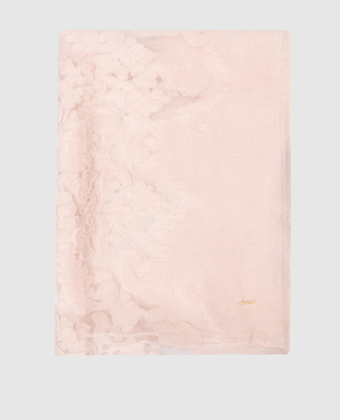 Розовый шарф с узором