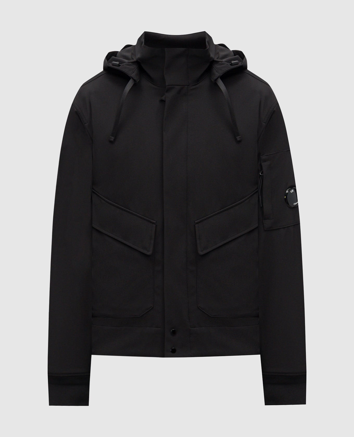 Черная куртка с логотипом патча