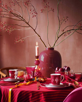 New Edition Червона скатертина Stripes з логотипом 51035088