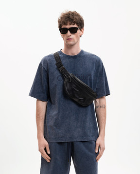 Off-White Черная кожаная поясная сумка с эмблемой Arrow OMNT001S26LEA001