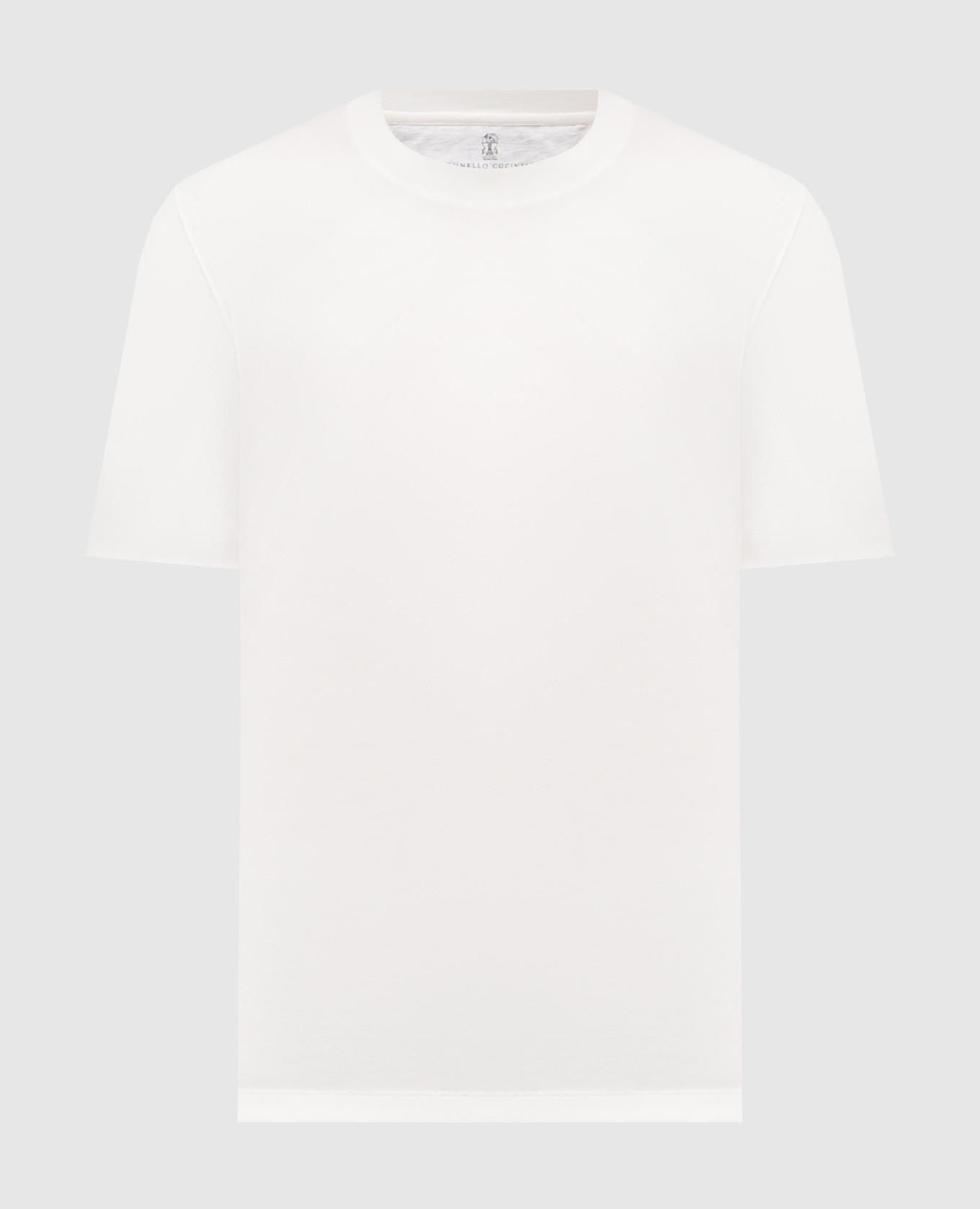 Белая футболка