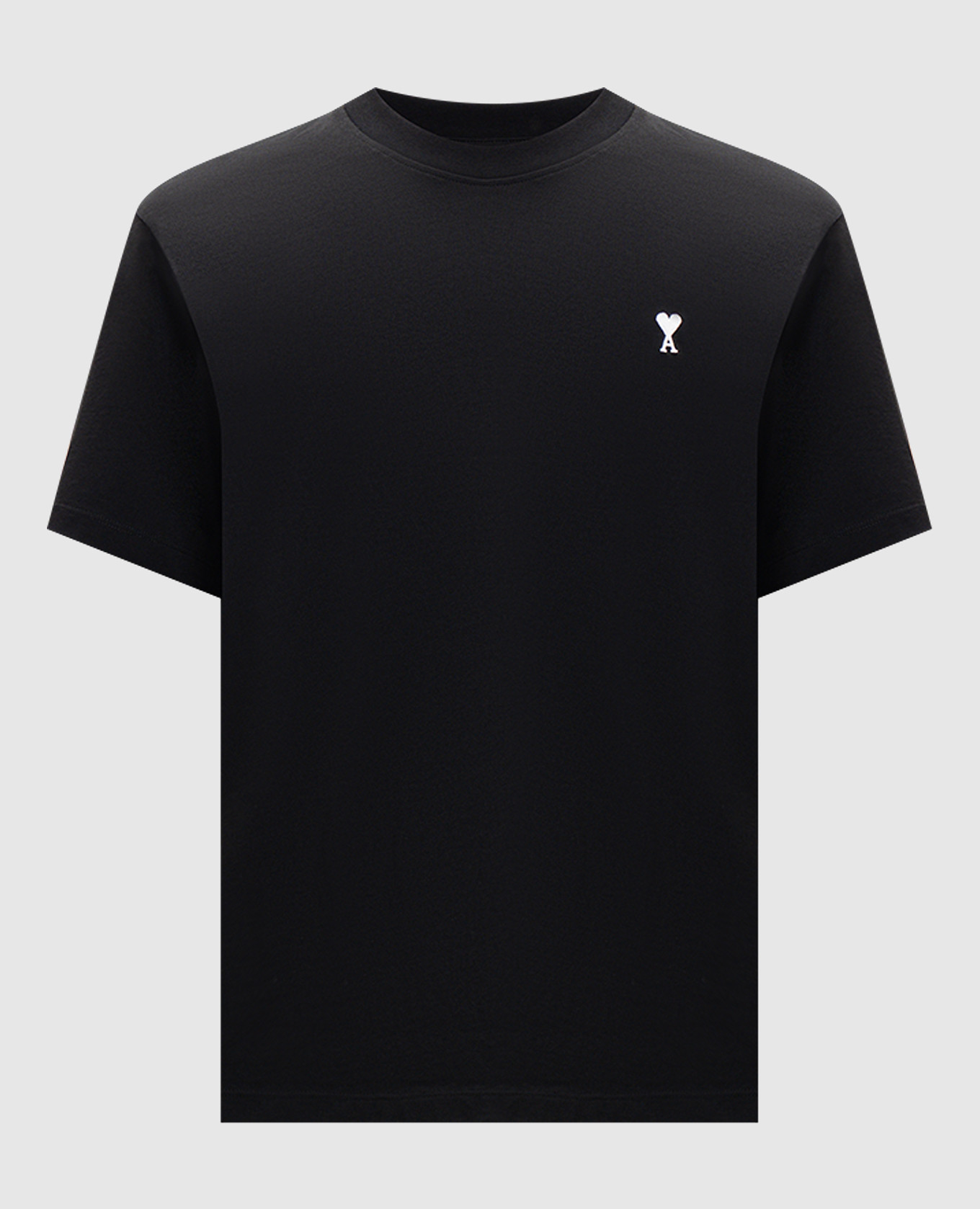 Черная футболка с вышивкой эмблемы