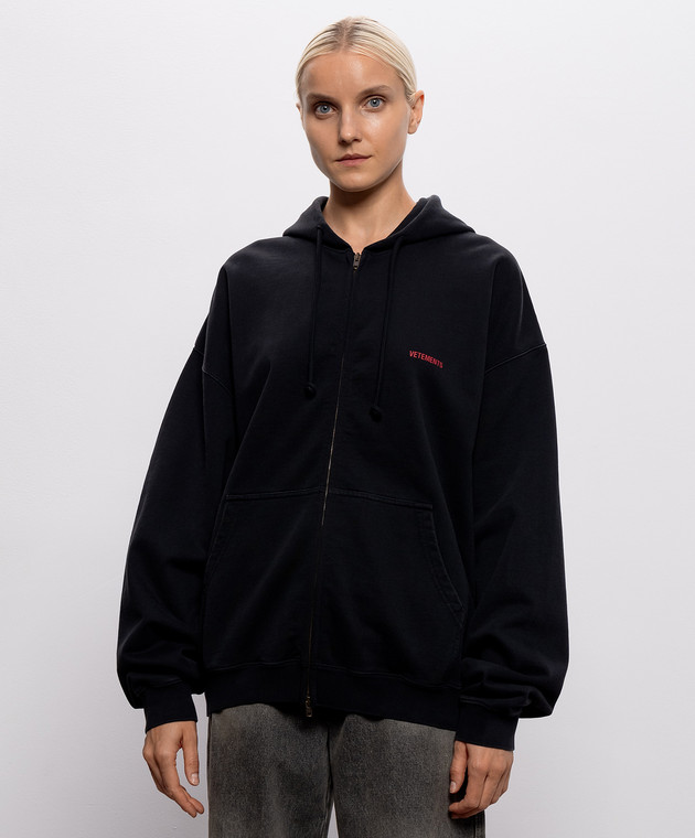 Vetements Черная спортивная куртка с принтом логотипа MH27ZU139Bw изображение 3