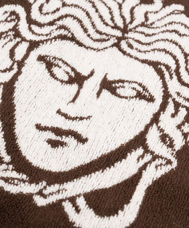 Versace Коричневое махровое полотенце с узором эмблемы Medusa 10242141A17767 изображение 2