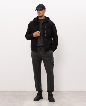 Stone Island Чорна куртка з патчем логотипа L2S151200011S0211