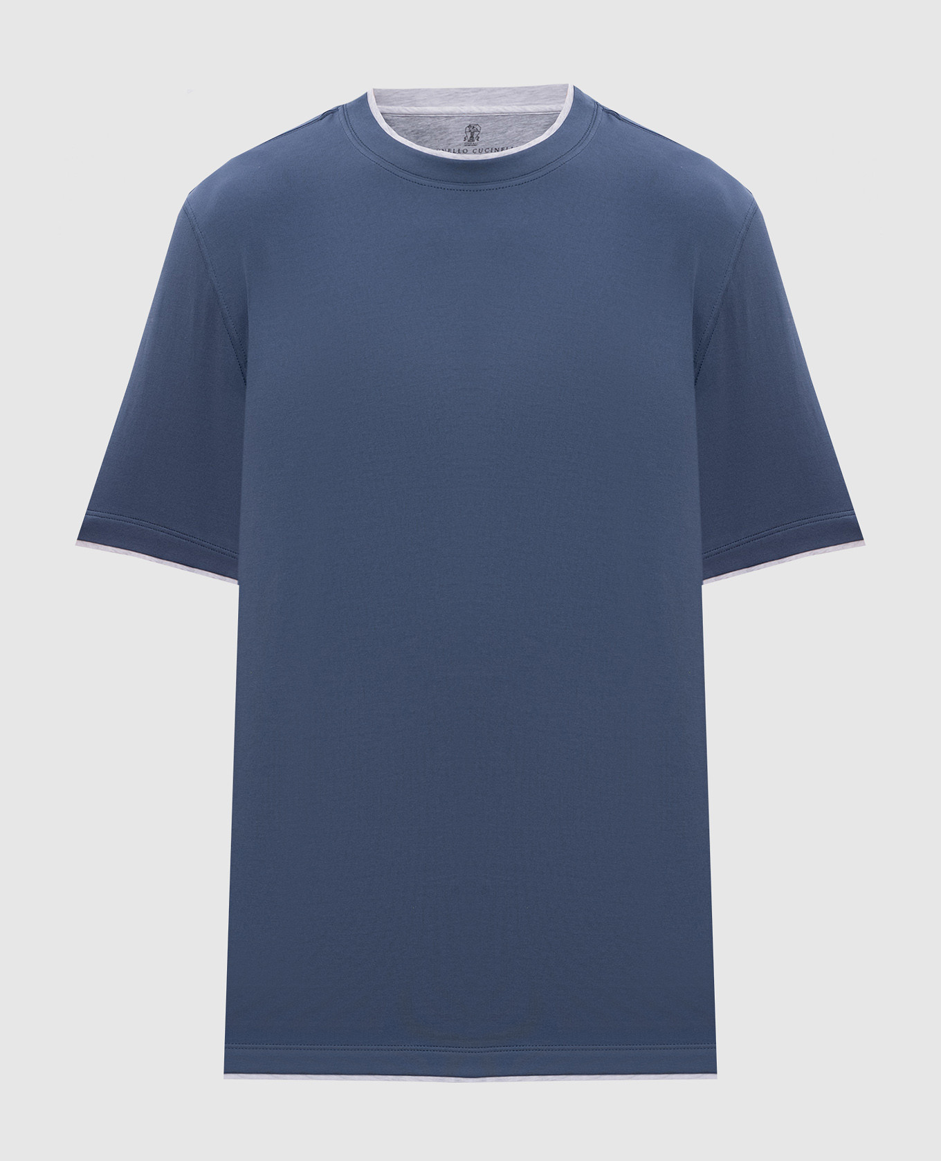 Синяя футболка с эффектом наложения слоев