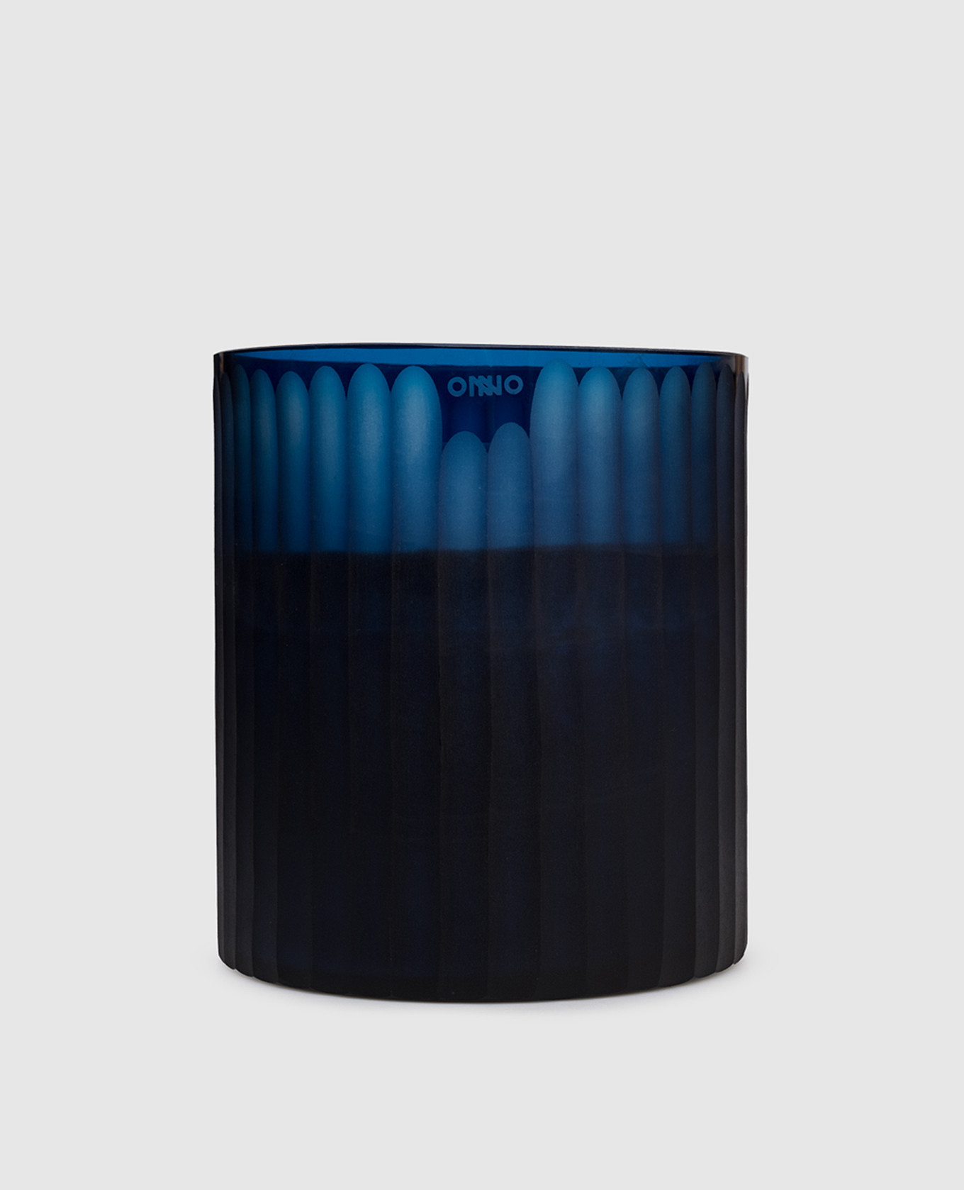 

Свеча Royal Blue  с ароматом Ginger Fig в стеклянном подсвечнике, Синий, Свечи