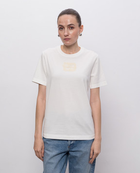 Alexander McQueen Футболка цвета айвори с нашивкой логотипа A002PPQLAEZ